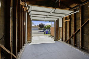 027_F8_2317 Virginia Ave