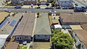 010_F8_AERIAL_2317 Virginia Ave