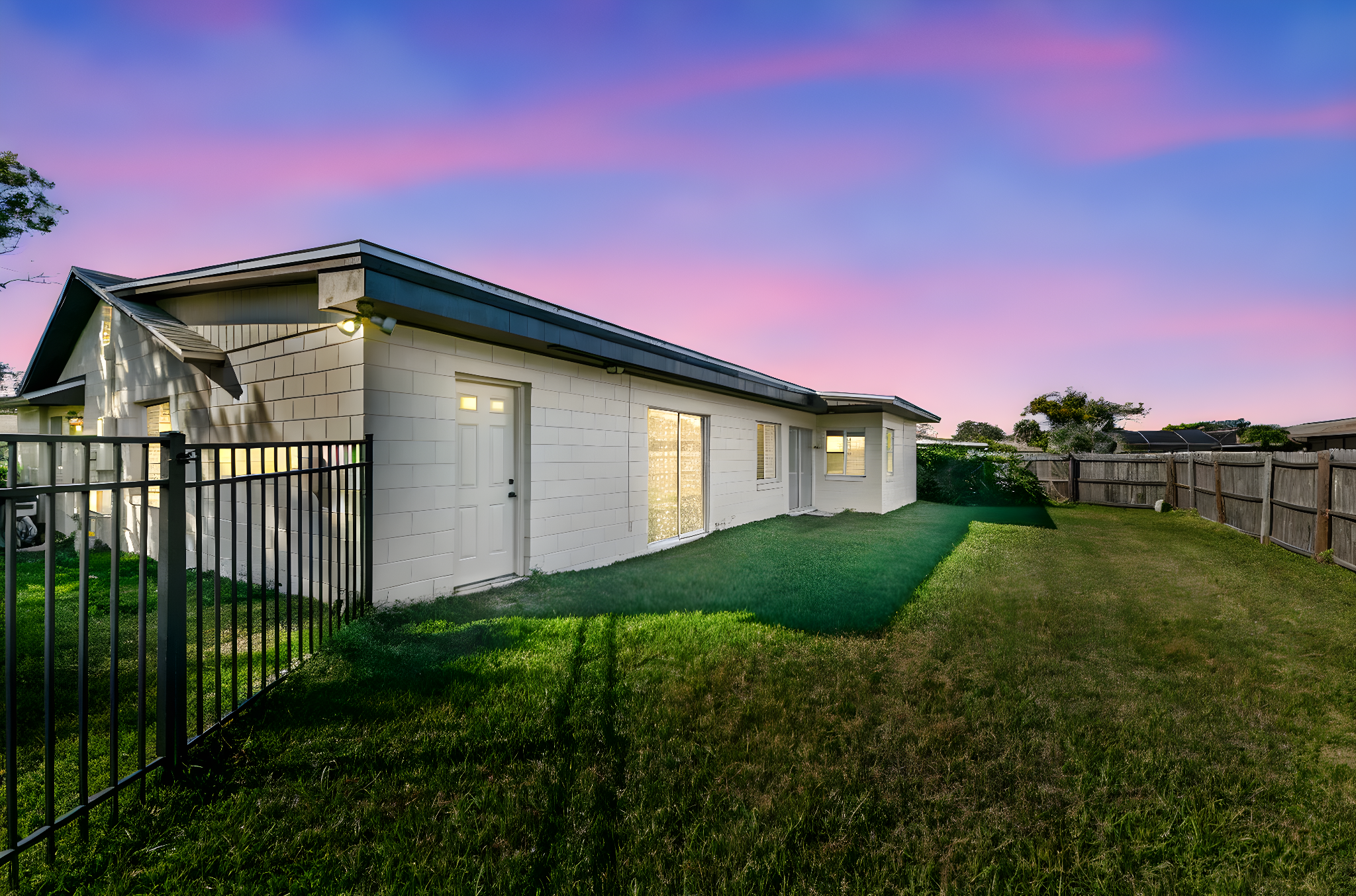 DSC_3885 day to dusk.jpeg