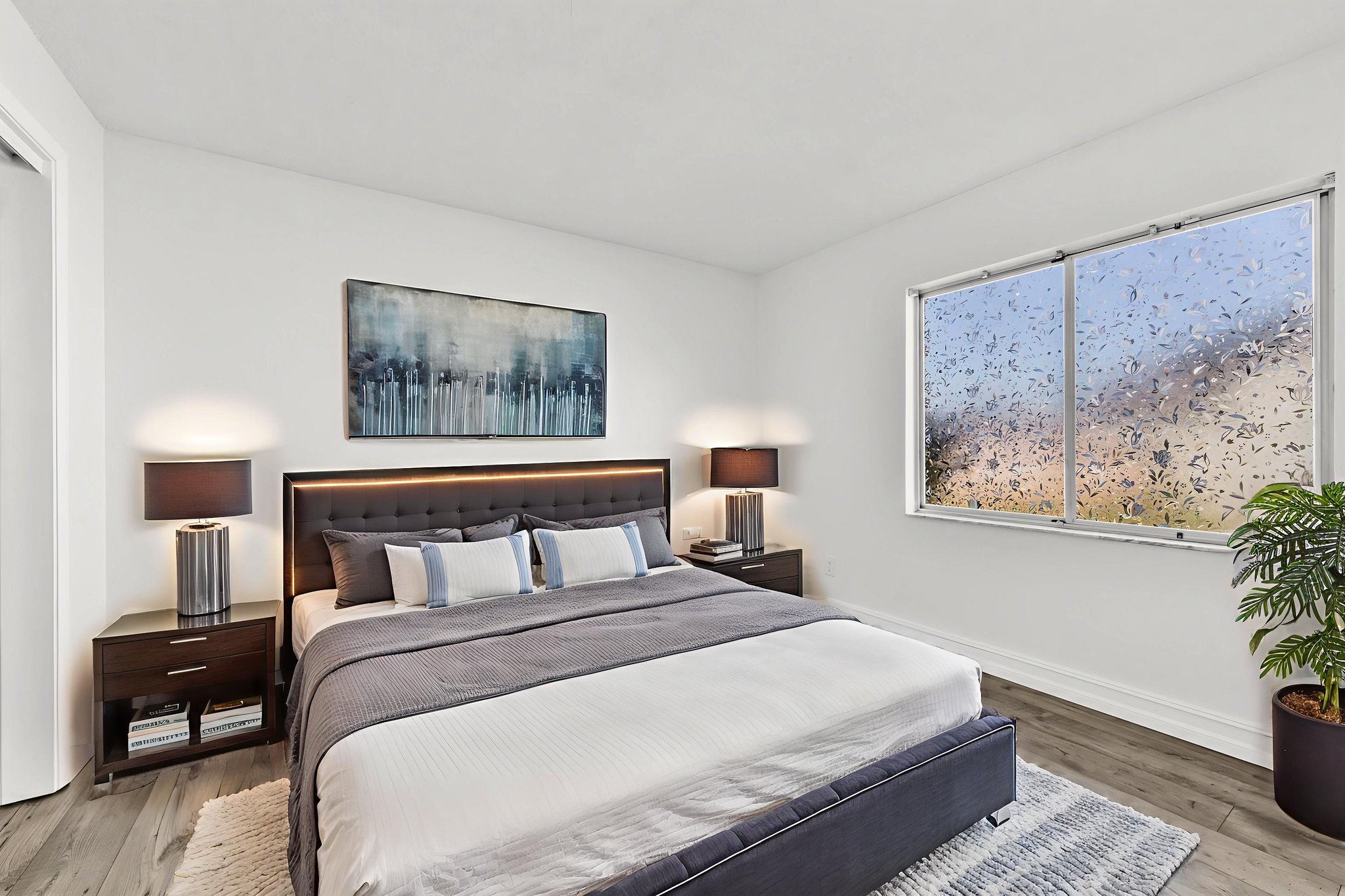 DSC_3658 virtually staged.jpeg