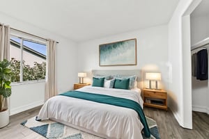 DSC_3698 virtually staged.jpeg