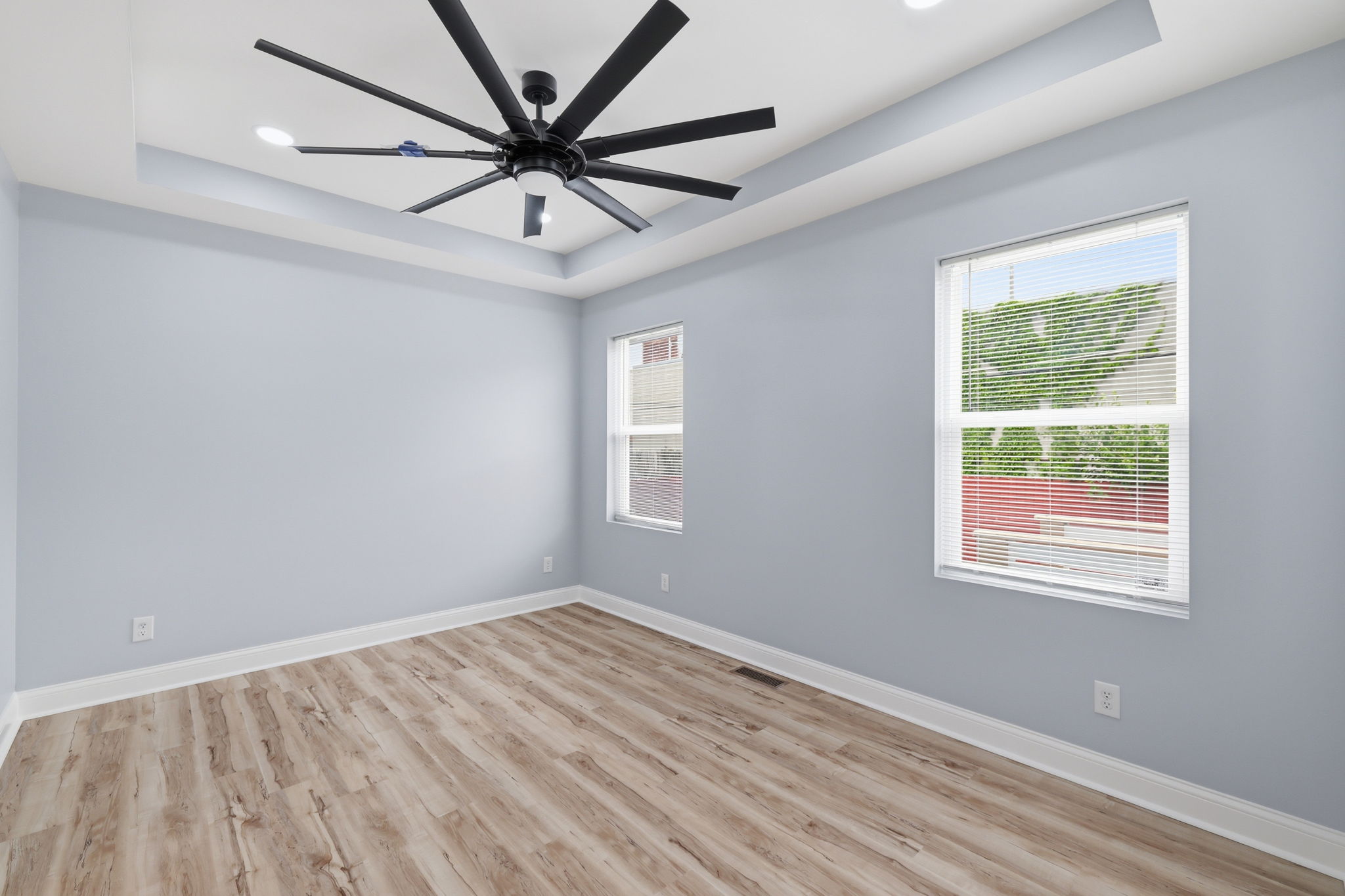 2318 E Brookside Ave_019