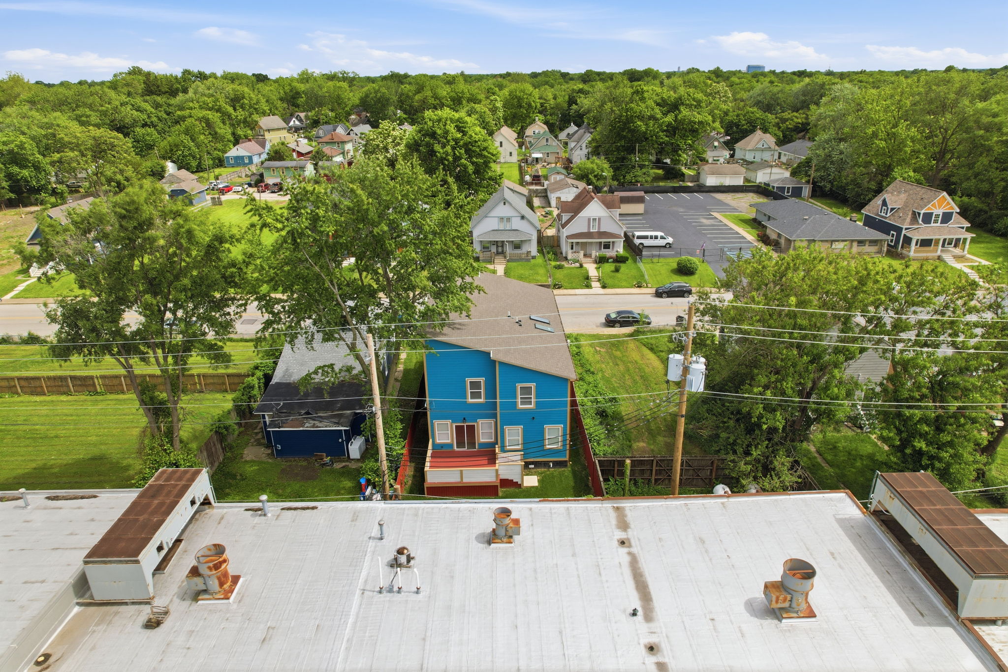 2318 E Brookside Ave_056