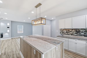 2318 E Brookside Ave_017