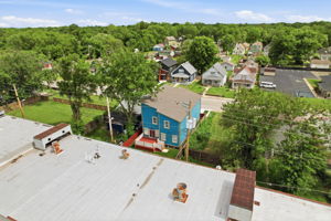2318 E Brookside Ave_057