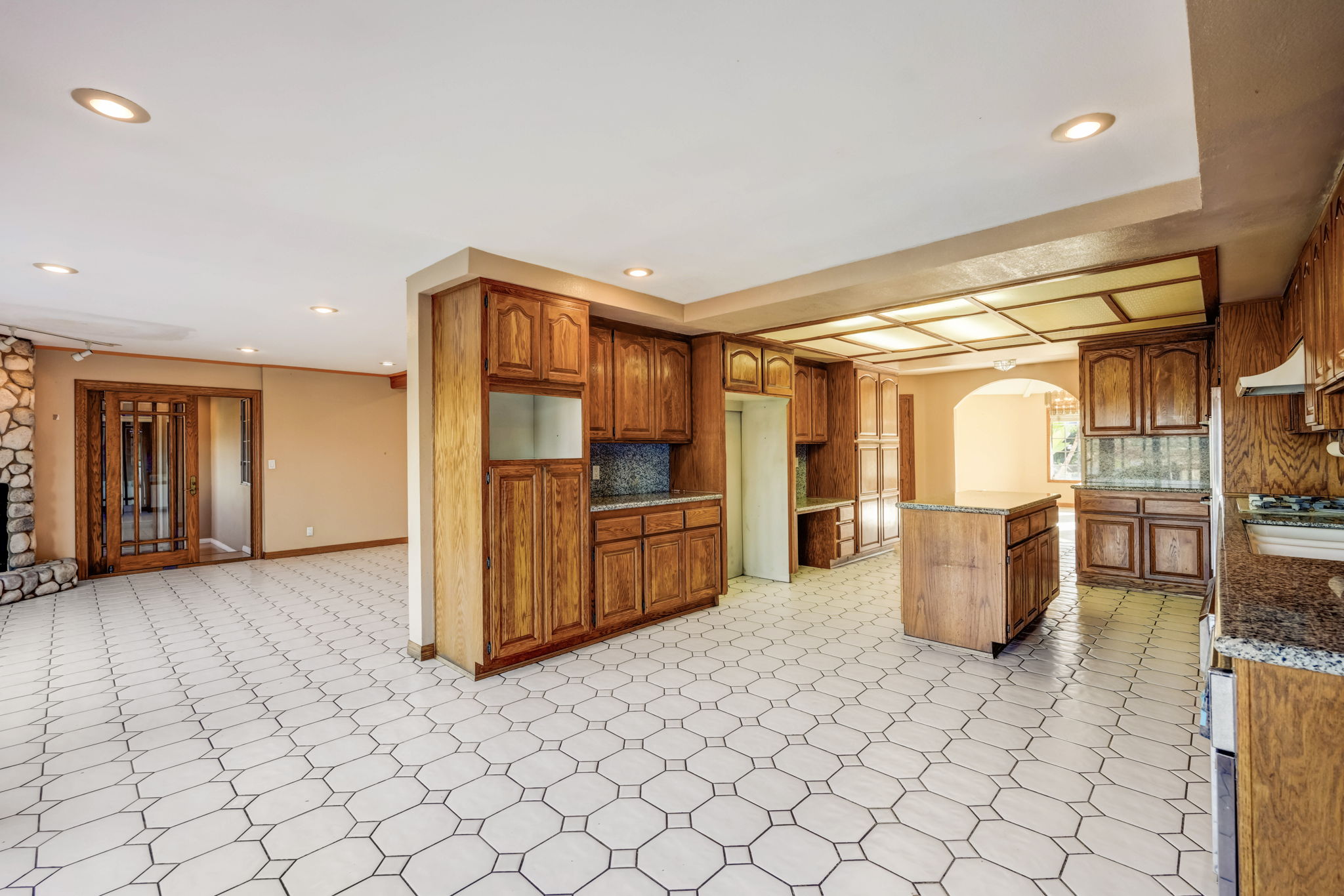 Scenic Ridge Dr-026