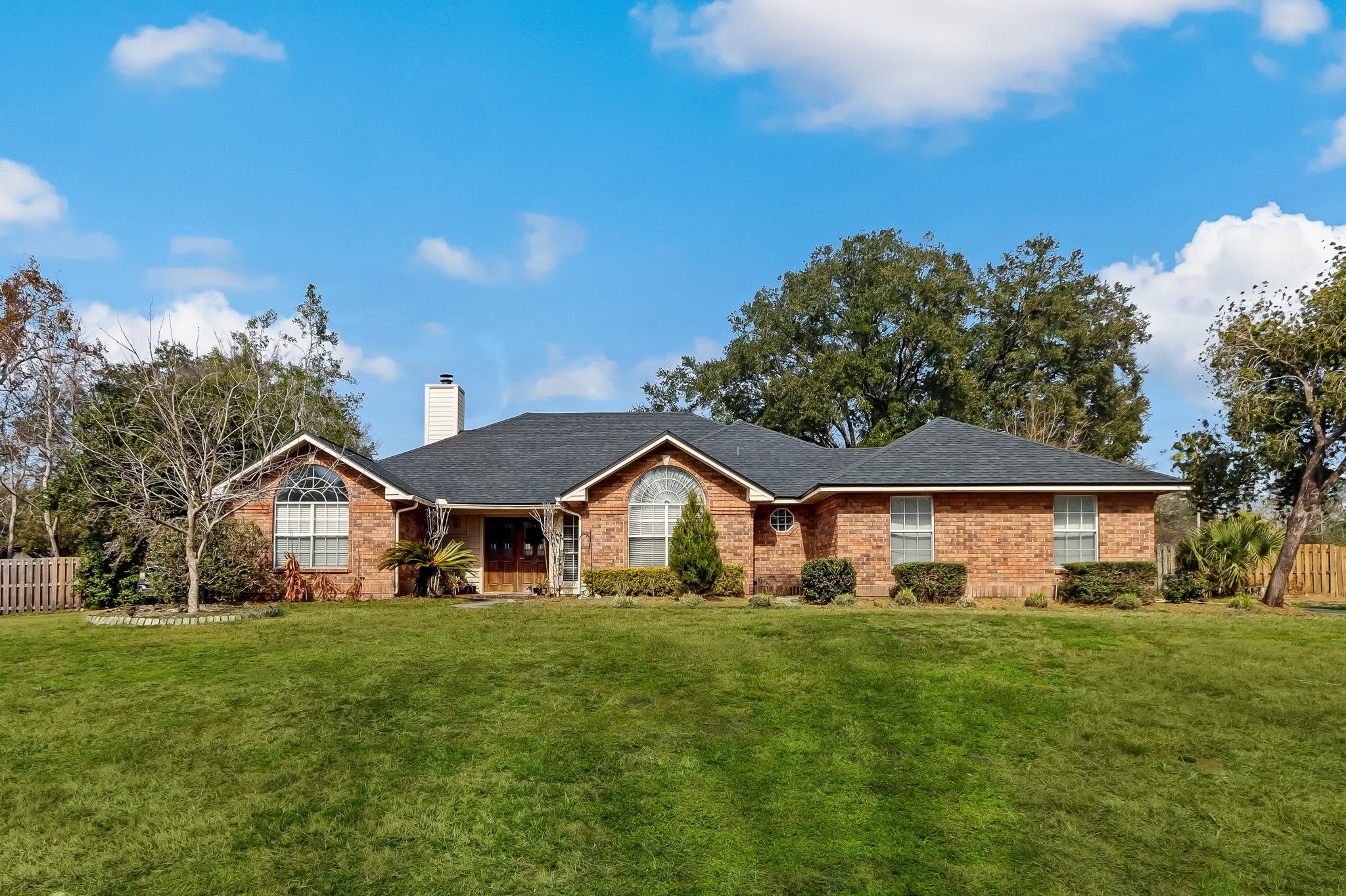 Welcome to 2318 Torbay Dr