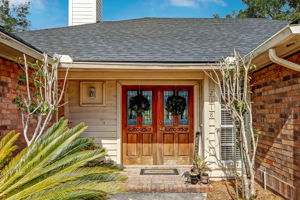 Front Entry Detail