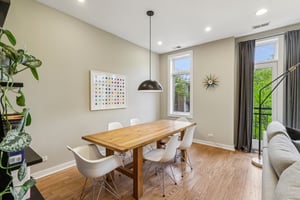 N Leavitt St 4-S0205-012.jpg
