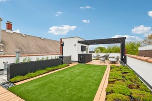 N Leavitt St 4-S0205-037.jpg