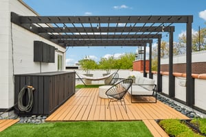 N Leavitt St 4-S0205-038.jpg