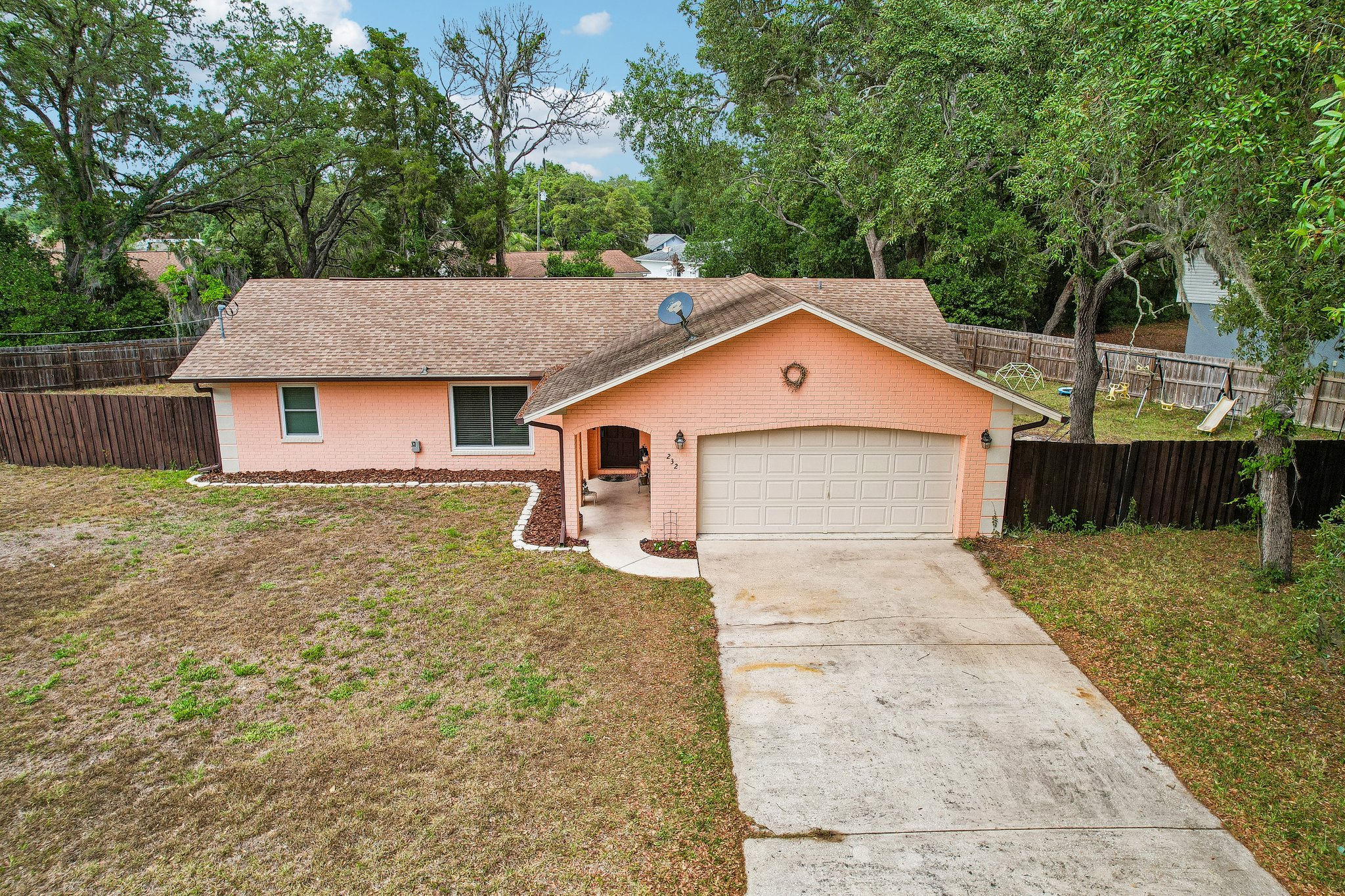 Cavalier Ave-S1205-045.jpg