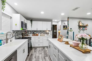 Cavalier Ave-S1205-015.jpg