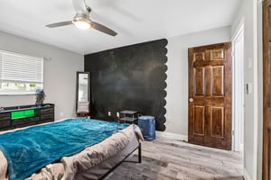 Cavalier Ave-S1205-022.jpg