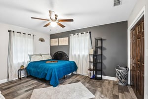 Cavalier Ave-S1205-027.jpg