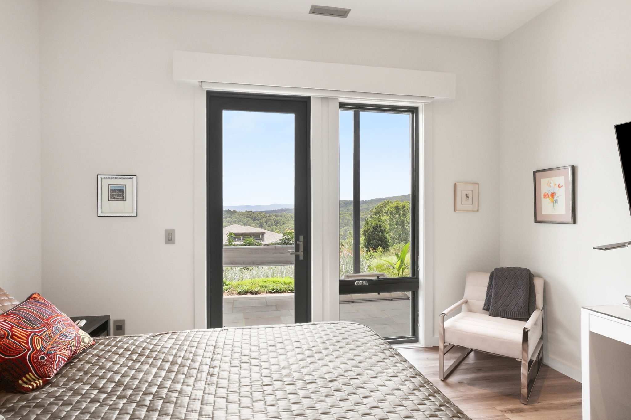  Photo 37