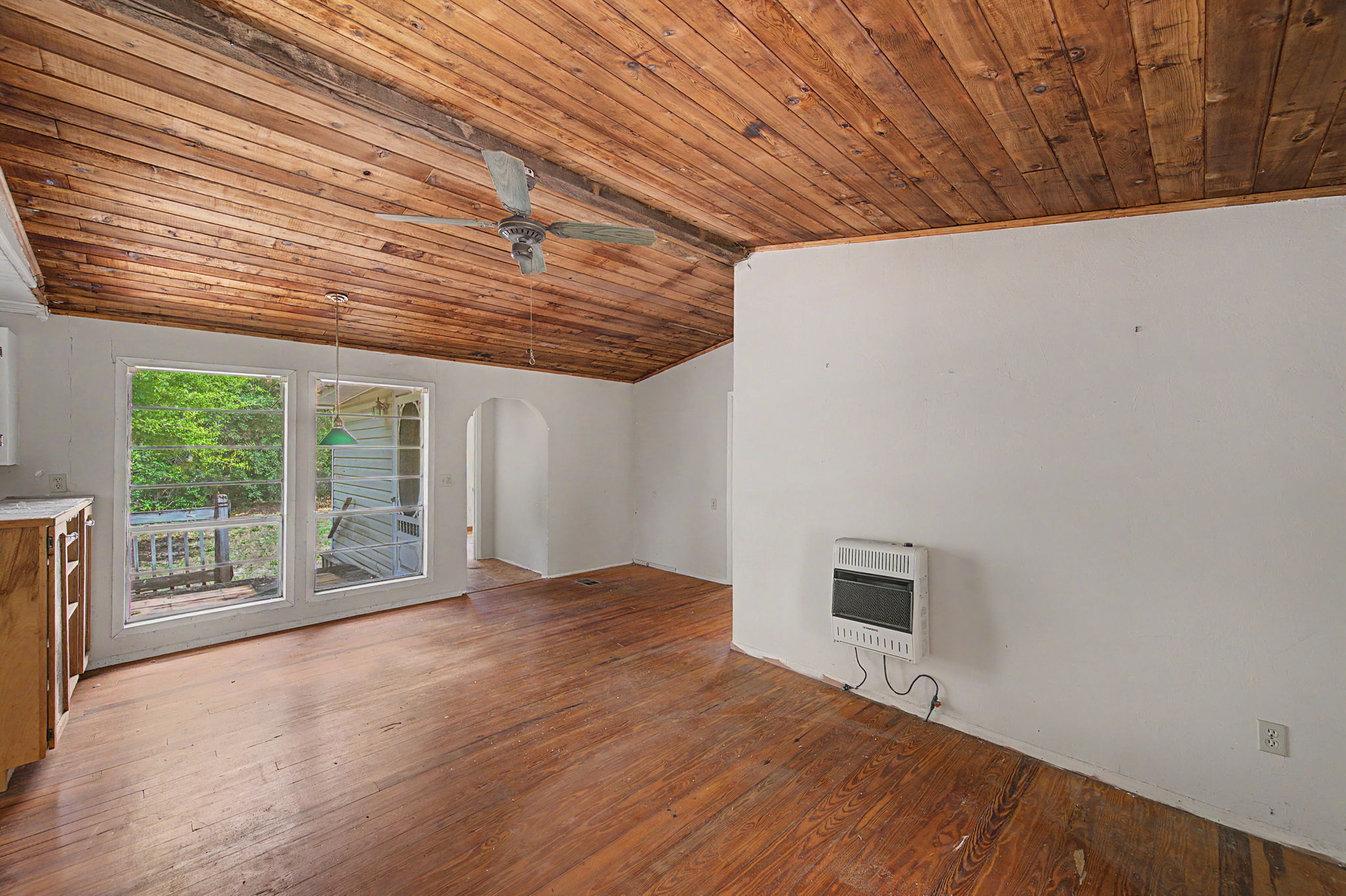 Interiors (4)