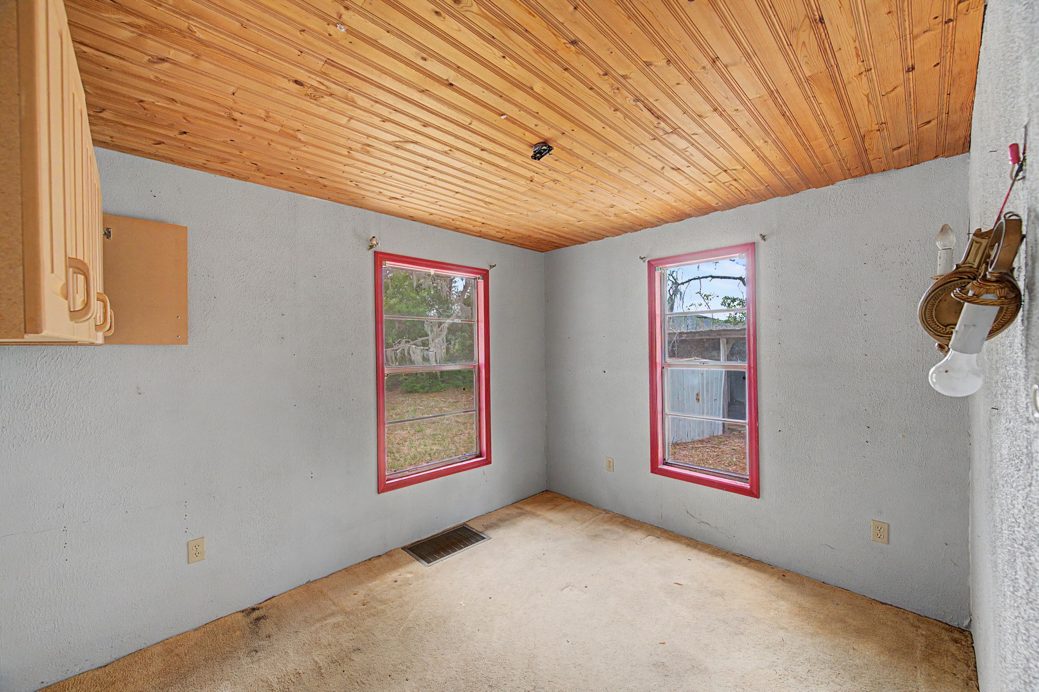 Interiors (10)