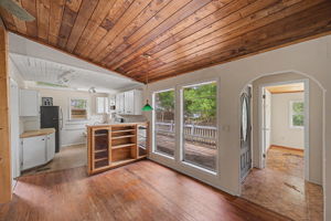 Interiors (1)
