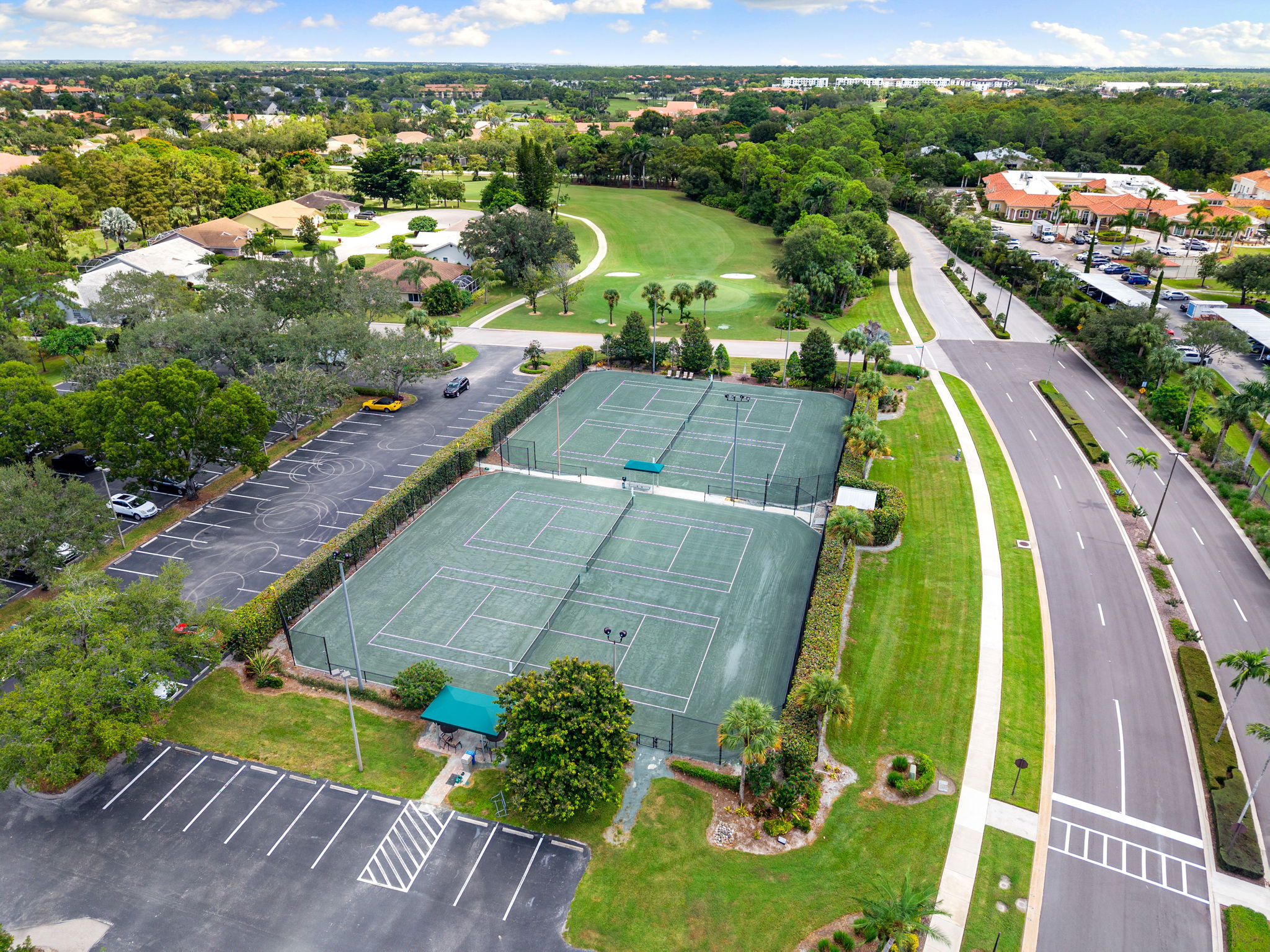 Glen Eagle Tennis Courts