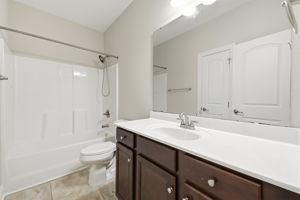  Photo 31