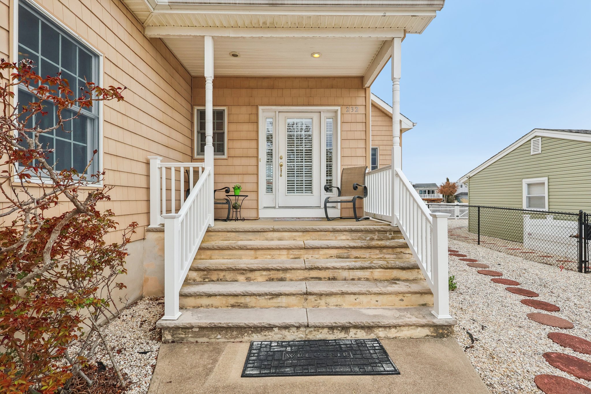 Montclair Rd-S1404-006.jpg