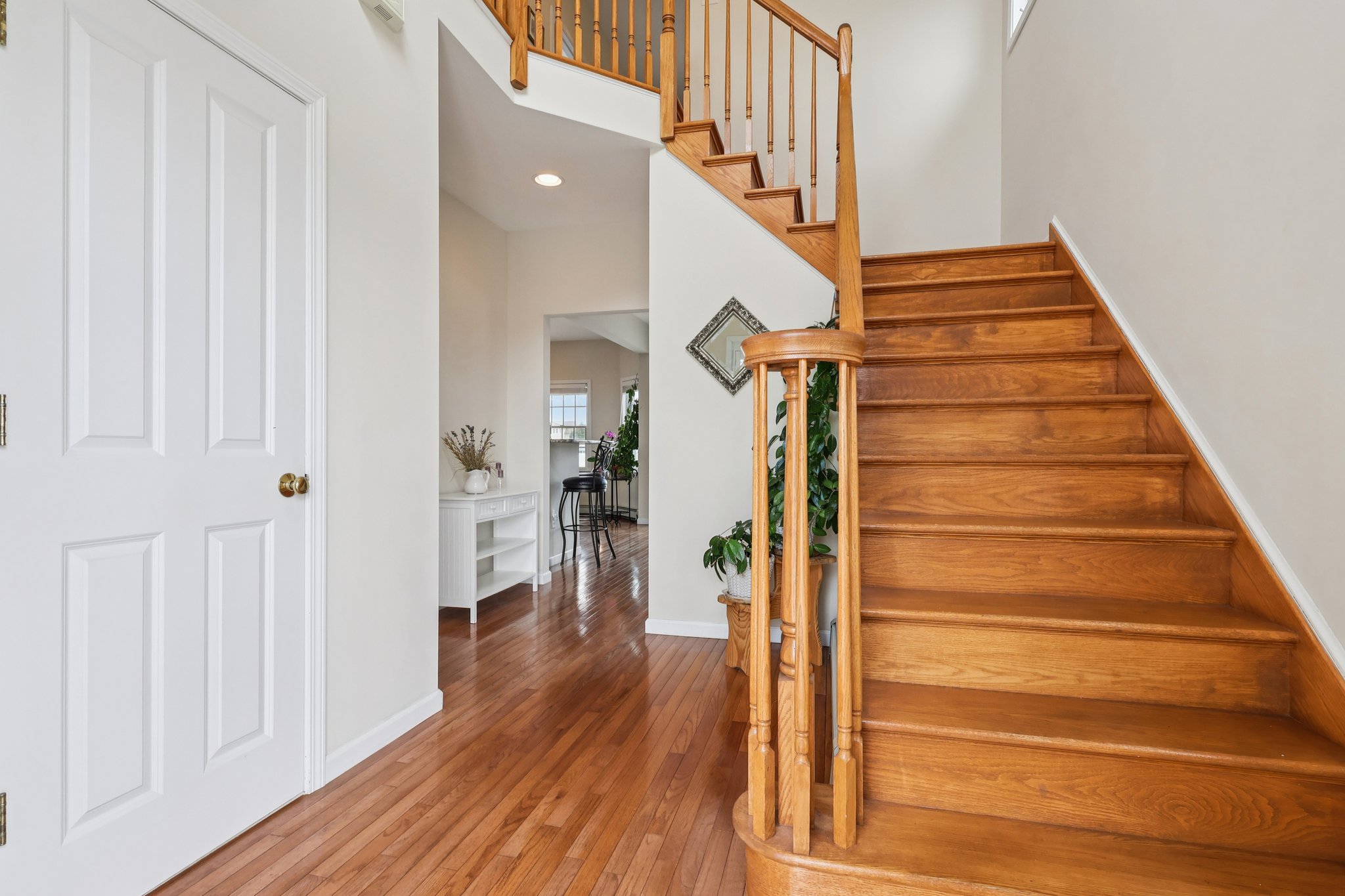 Montclair Rd-S1404-008.jpg