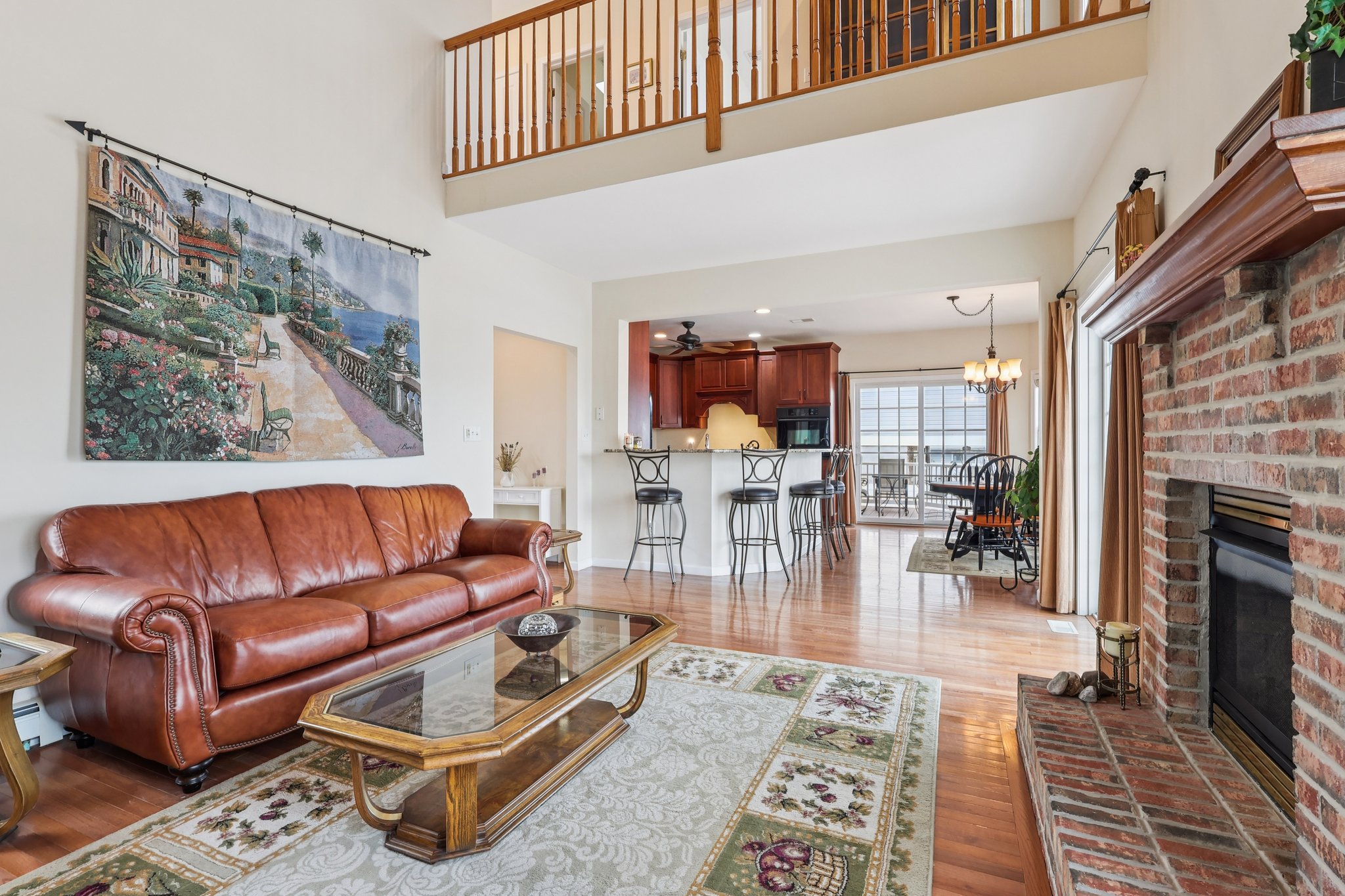 Montclair Rd-S1404-010.jpg