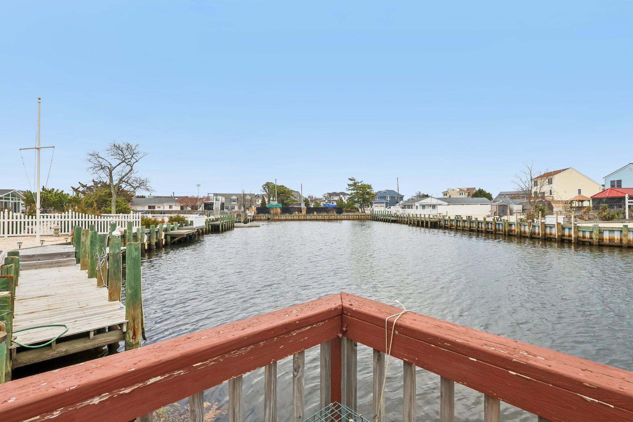 Montclair Rd-S1404-058.jpg