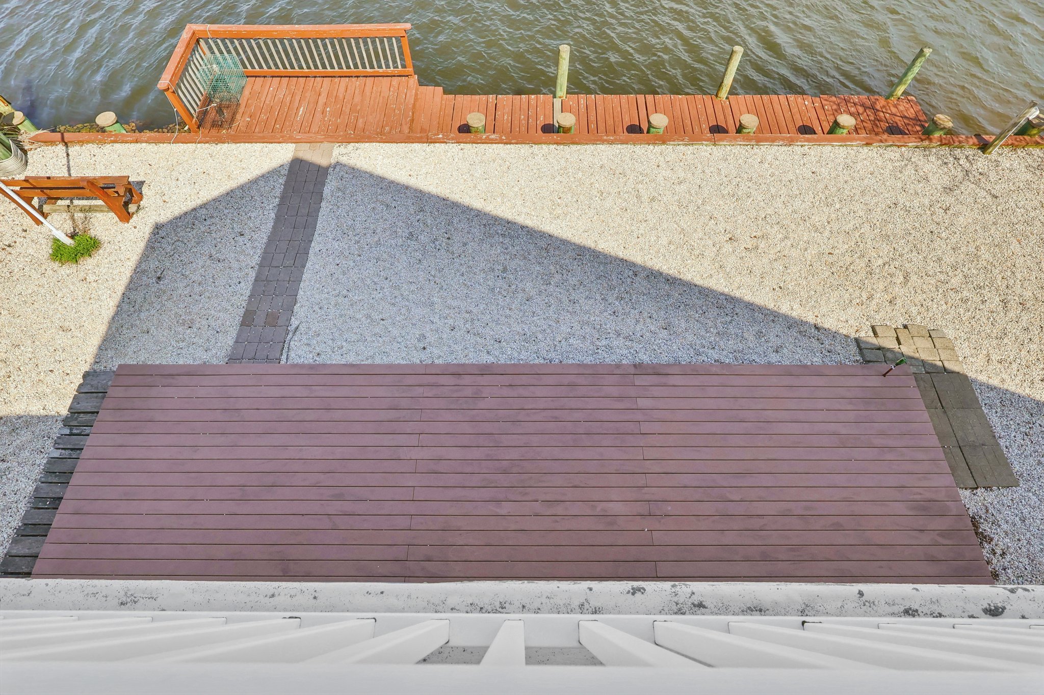 Montclair Rd-S1504-1-009.jpg