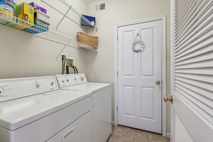 Montclair Rd-S1404-022.jpg