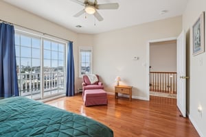 Montclair Rd-S1404-036.jpg