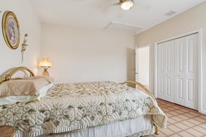 Montclair Rd-S1404-039.jpg