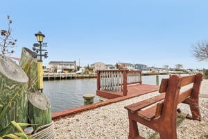 Montclair Rd-S1404-057.jpg