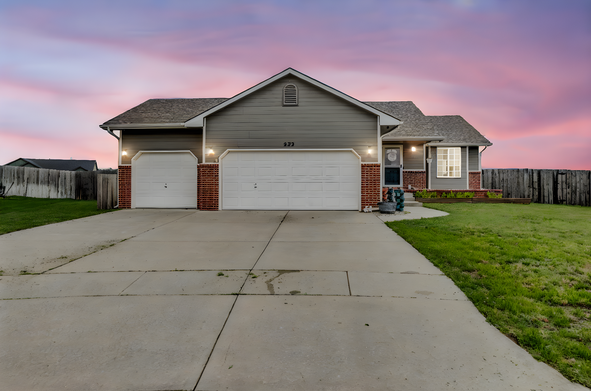 232 N Salt Creek Ct-01 day to dusk.jpeg