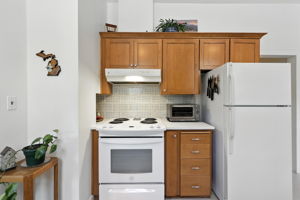  Photo 40