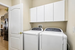 Sagecrest Dr-S0905-022.jpg