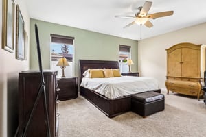 Sagecrest Dr-S0905-029.jpg
