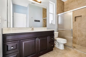 Sagecrest Dr-S0905-037.jpg