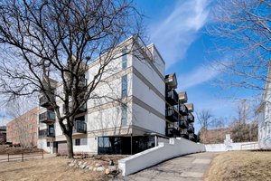 232 W Franklin Ave, Minneapolis, MN 55404, USA Photo 1