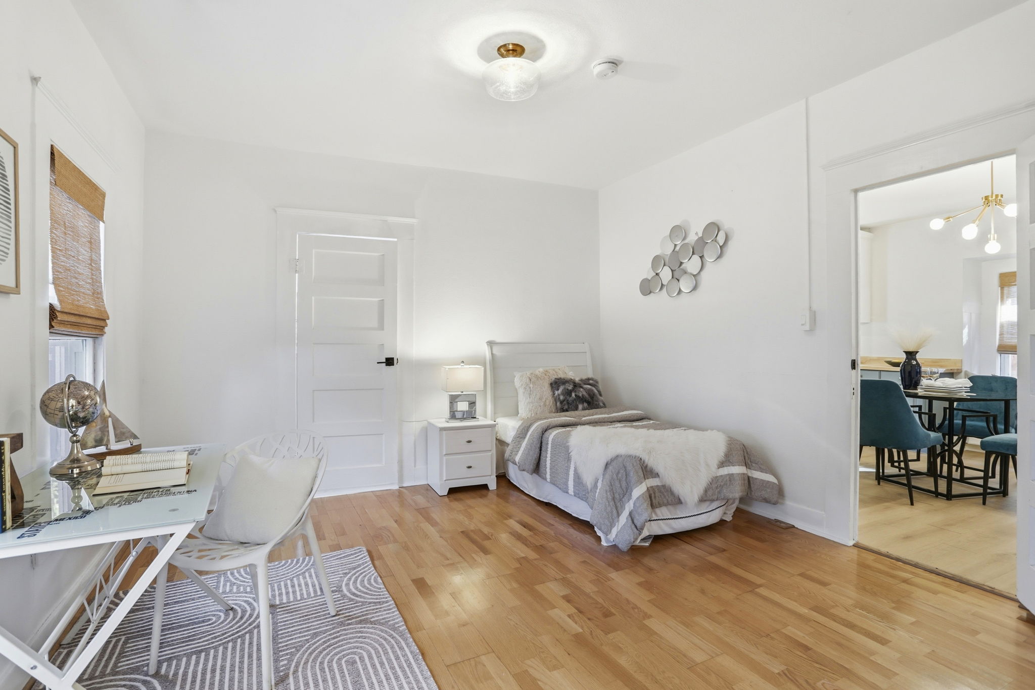 023_F8_232 Washington St