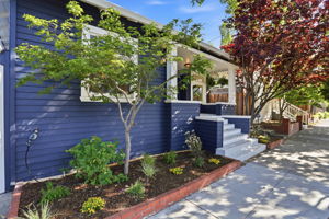 003_F8_232 Washington St