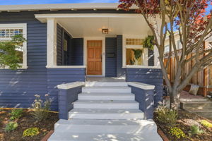 005_F8_232 Washington St