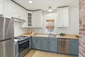 015_F8_232 Washington St