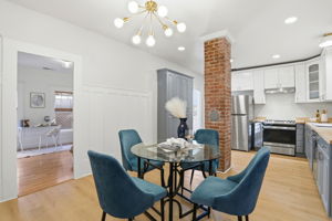 021_F8_232 Washington St