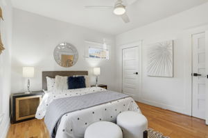 027_F8_232 Washington St