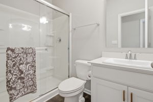  Photo 40