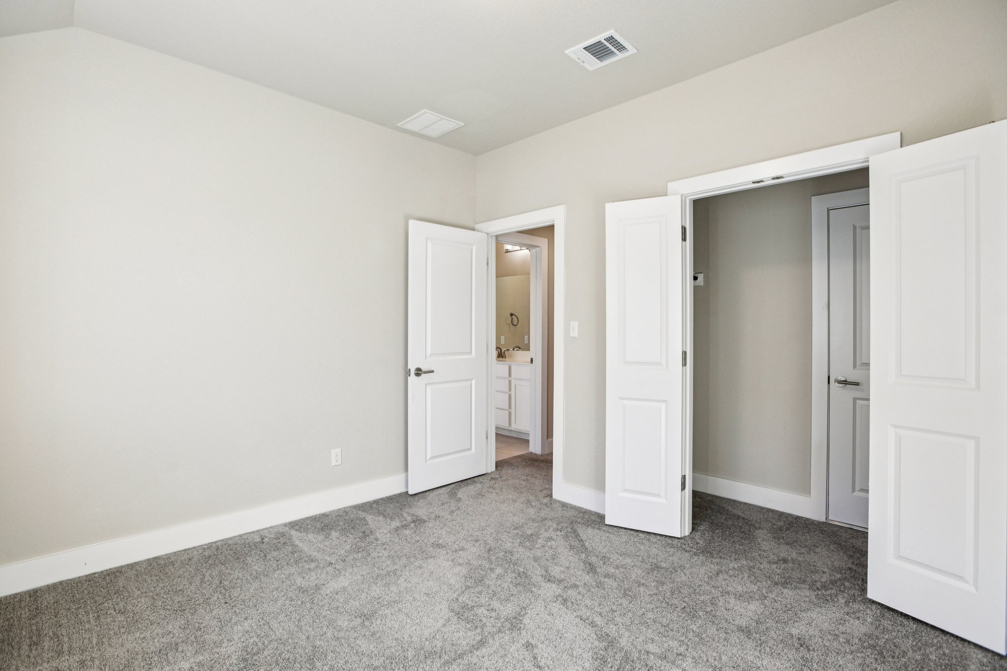 Wild Sage Ln-S2611-025.jpg