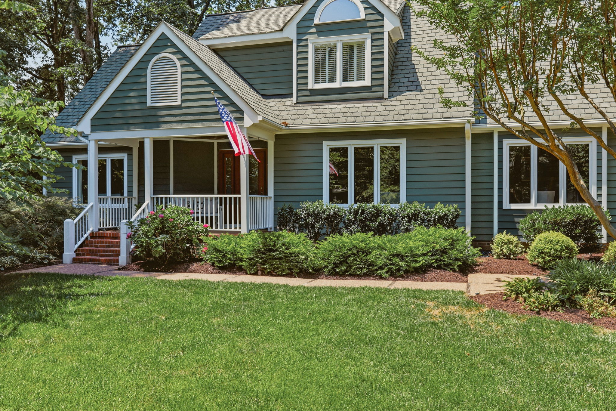 05-Exterior Front