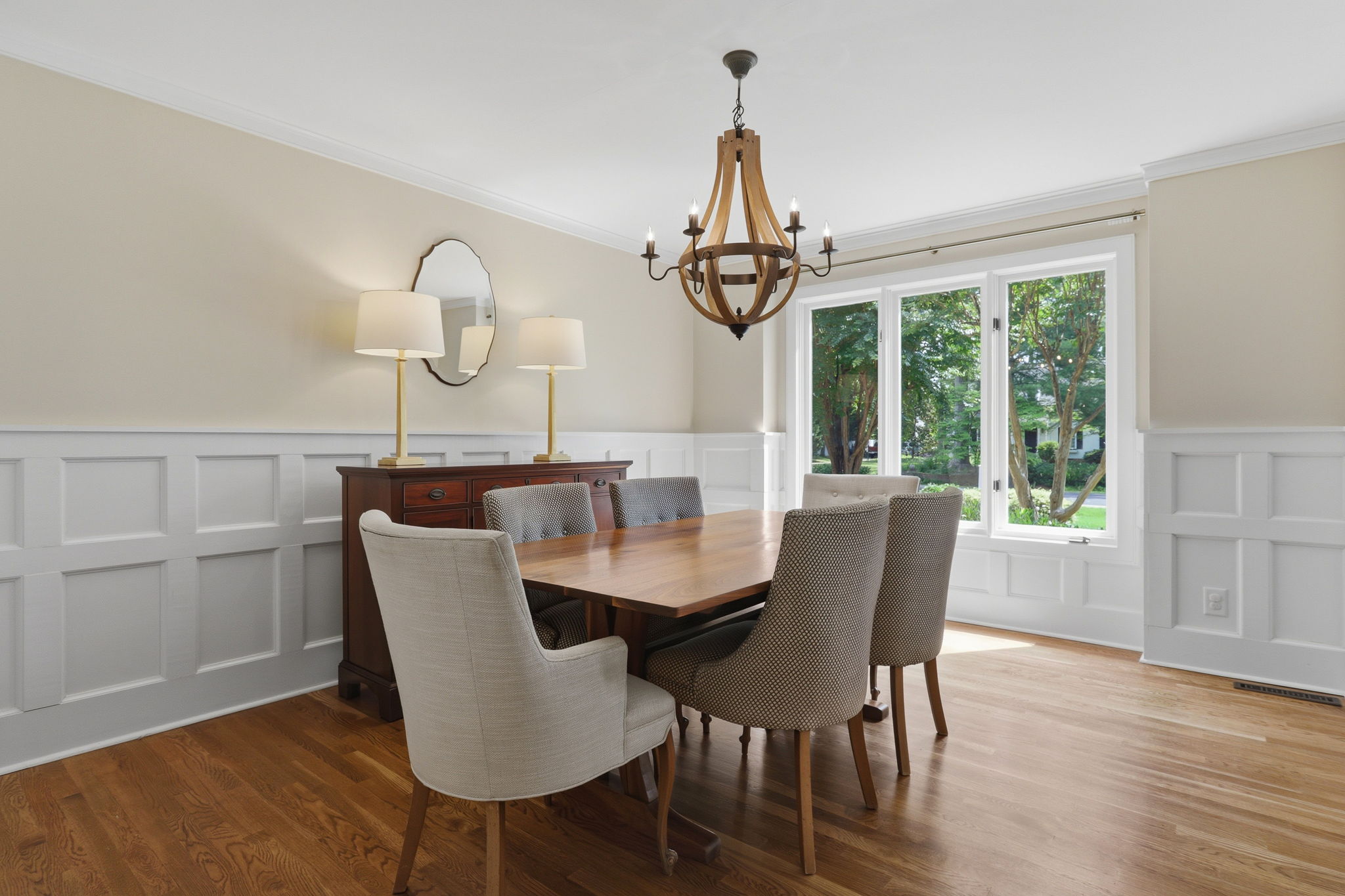 19-Dining Room